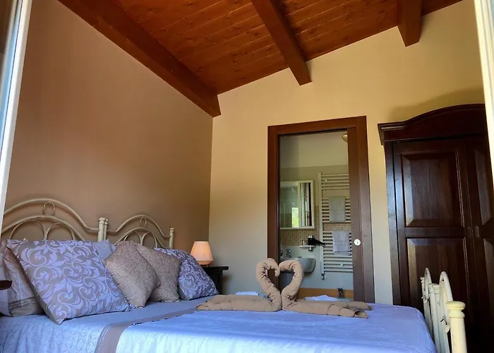 Oda ve Kahvaltı La Casetta 4*