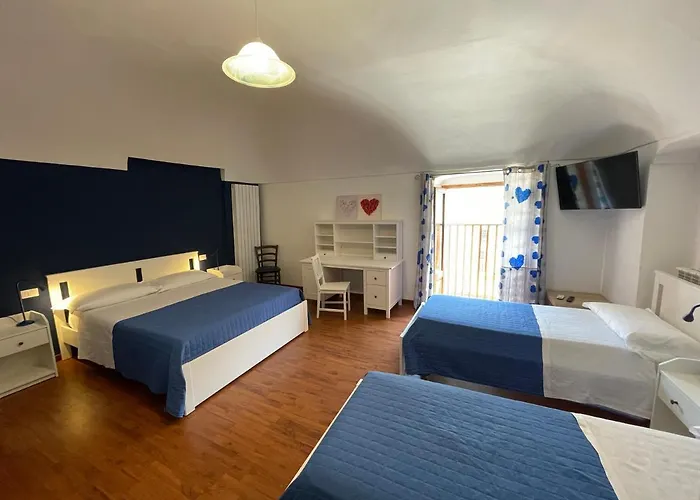 La Casetta Oda ve Kahvaltı 4*